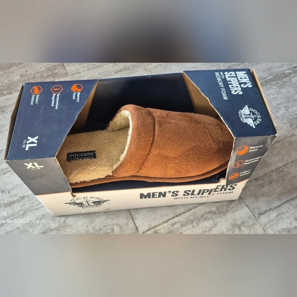 Dockers Men's Brown Memory Foam Loafers